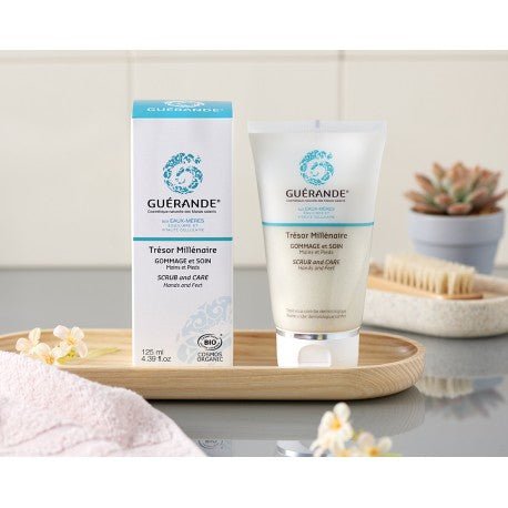 TRÉSOR MILLÉNAIRE GOMMAGE ET SOIN MAINS ET PIEDS Aux Eaux-Mères et Sel de Guérande - 125 ml - goobio-and-zen