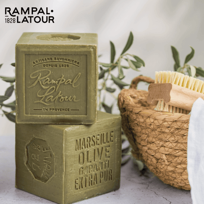 Savon de Marseille Vert à l'Huile d'Olive 600 G - goobio - and - zen